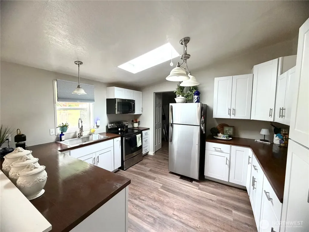 1705 Highway 101 Forks WA 98331