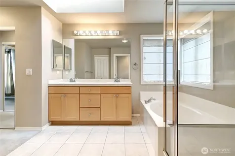 6632 188th Place NE Redmond WA 98052