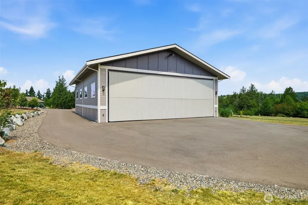 28210 142nd St E Buckley WA 98321