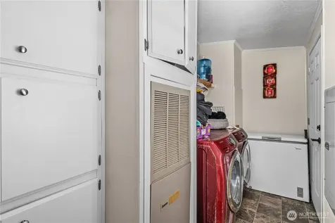 6605 237th Street E Graham WA 98338