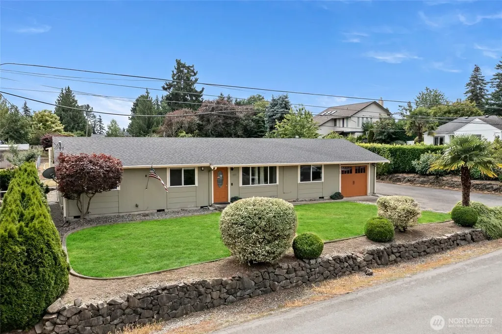 10717 SE 211th Street Kent WA 98031
