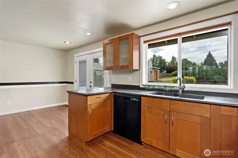10717 SE 211th Street Kent WA 98031