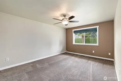 10717 SE 211th Street Kent WA 98031