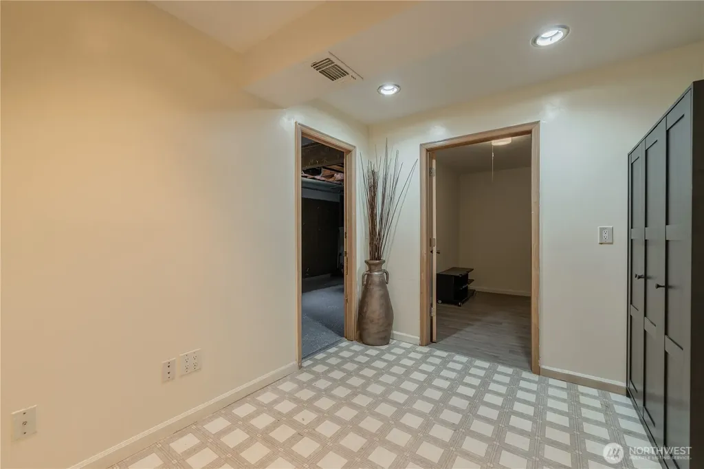 4531 153rd Place SW Lynnwood WA 98087