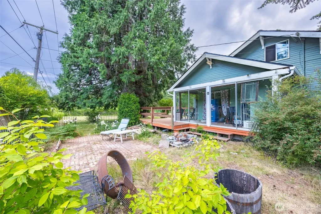 8929 Blaine Road Blaine WA 98230