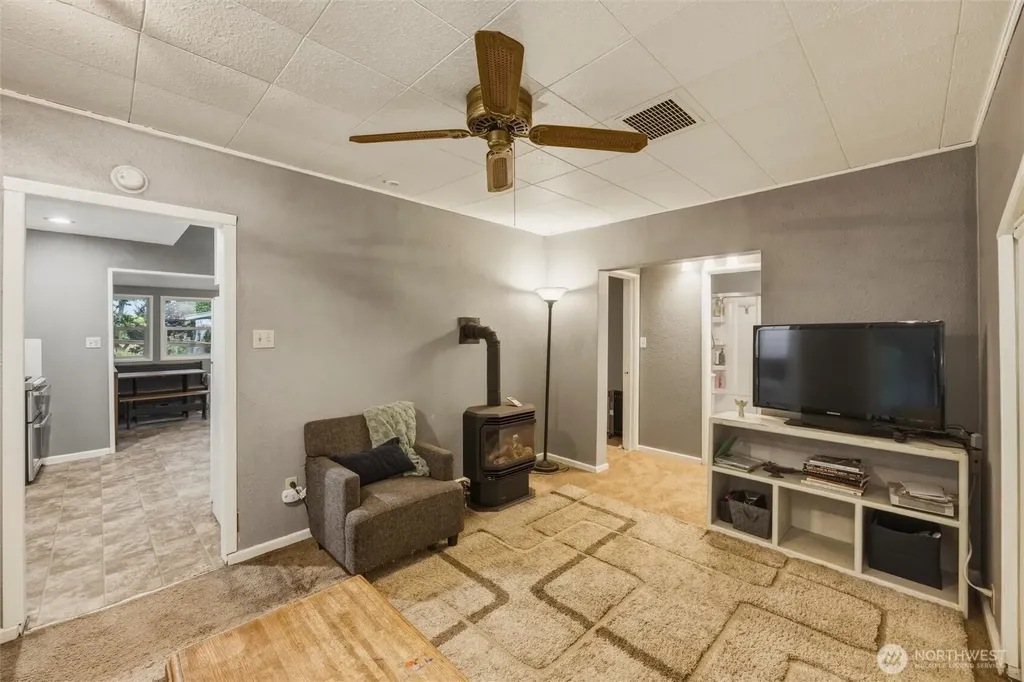 8929 Blaine Road Blaine WA 98230