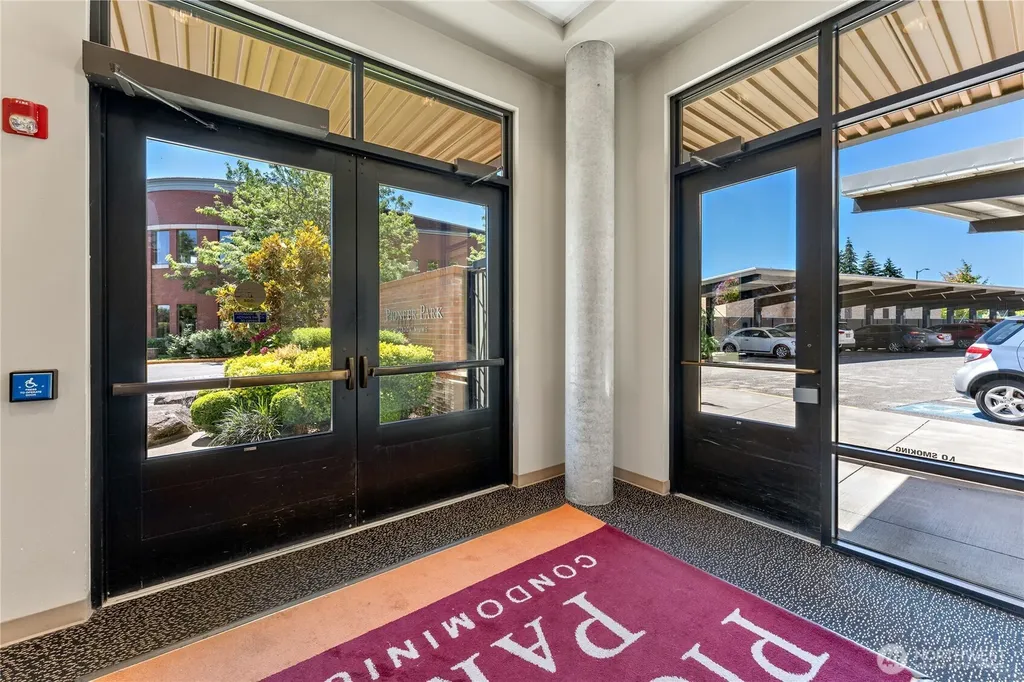 210 Pioneer Puyallup WA 98371