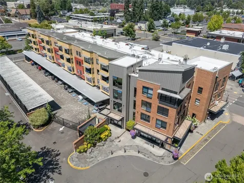210 Pioneer Puyallup WA 98371