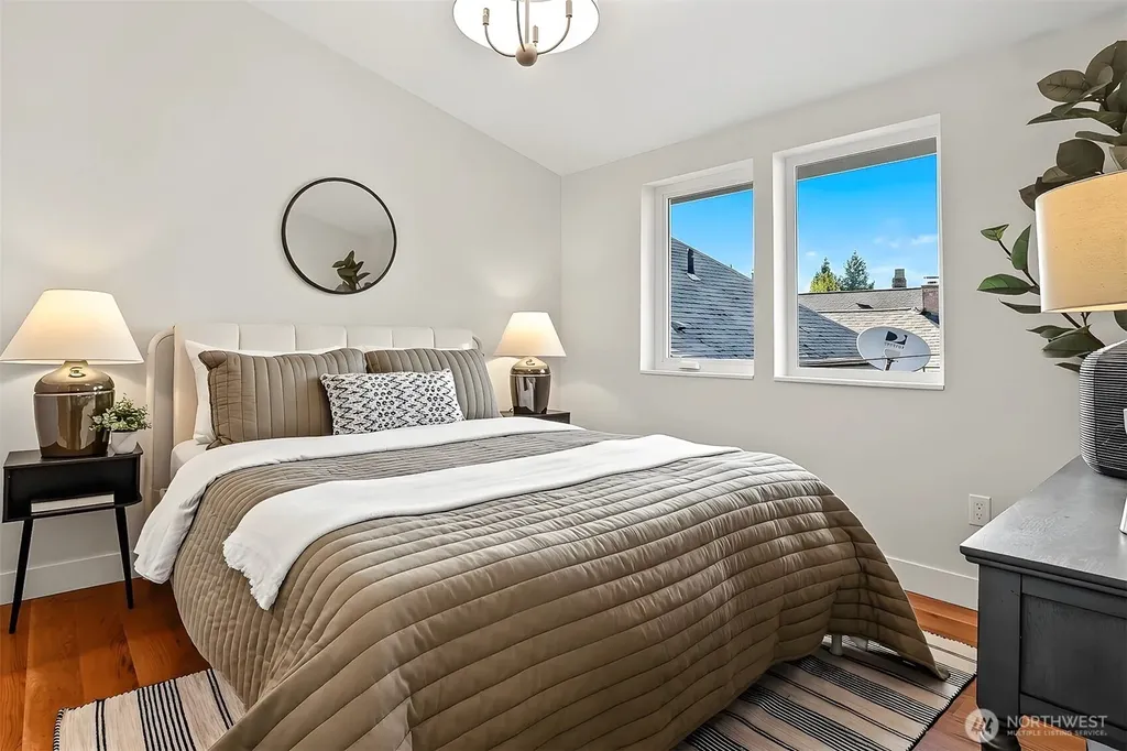 2412 Queen Anne Avenue N Seattle WA 98119