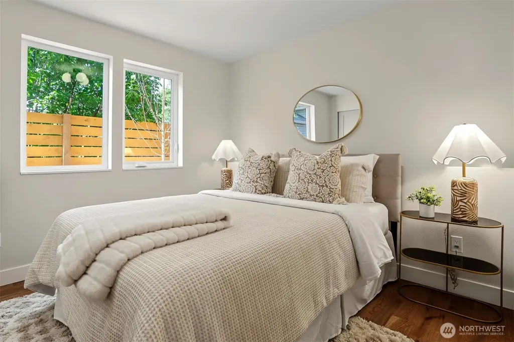 2412 Queen Anne Avenue N Seattle WA 98119