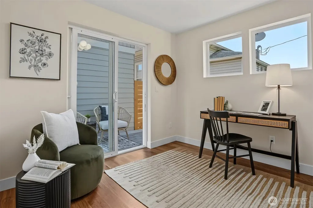 2412 Queen Anne Avenue N Seattle WA 98119