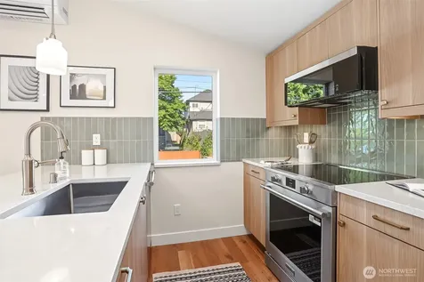2412 Queen Anne Avenue N Seattle WA 98119