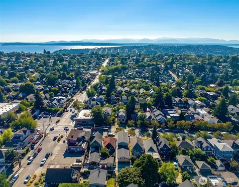 2412 Queen Anne Avenue N Seattle WA 98119