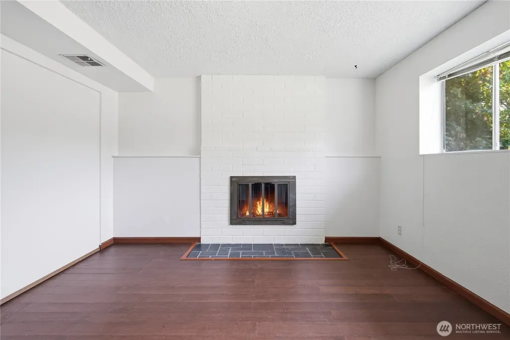 13122 SE 188th Street Renton WA 98058