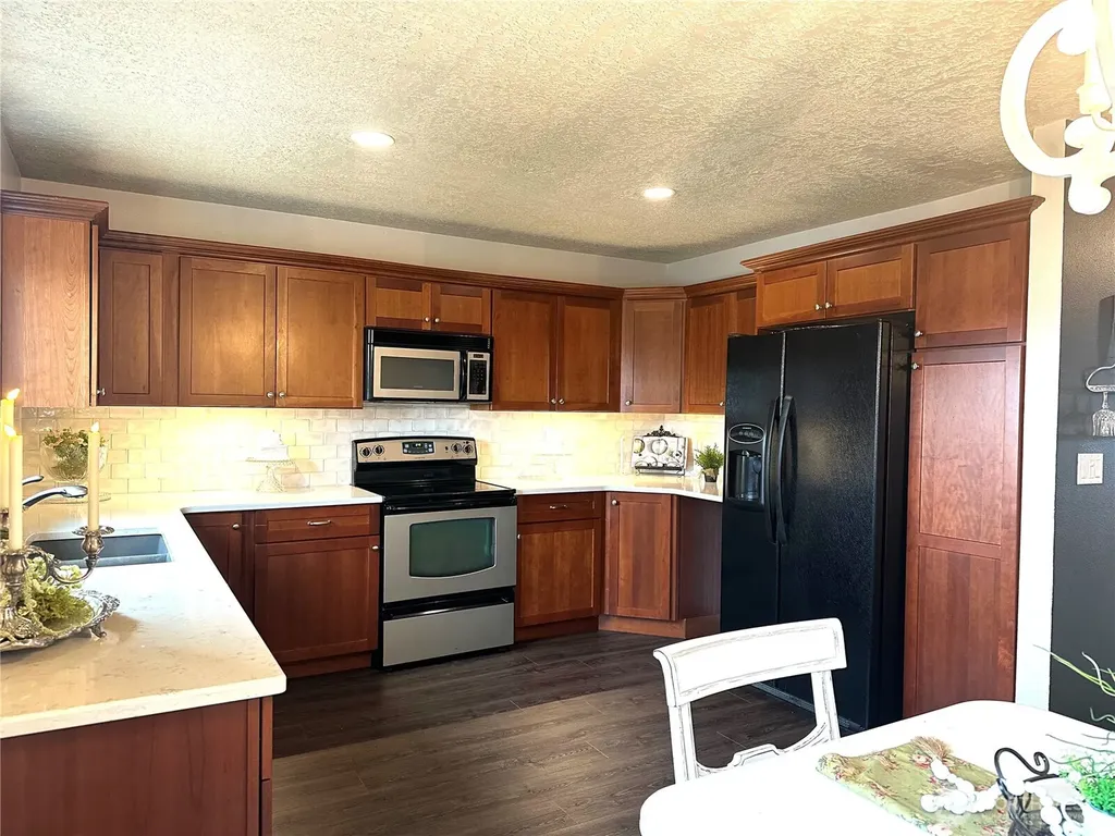 1310 River Road Longview WA 98632