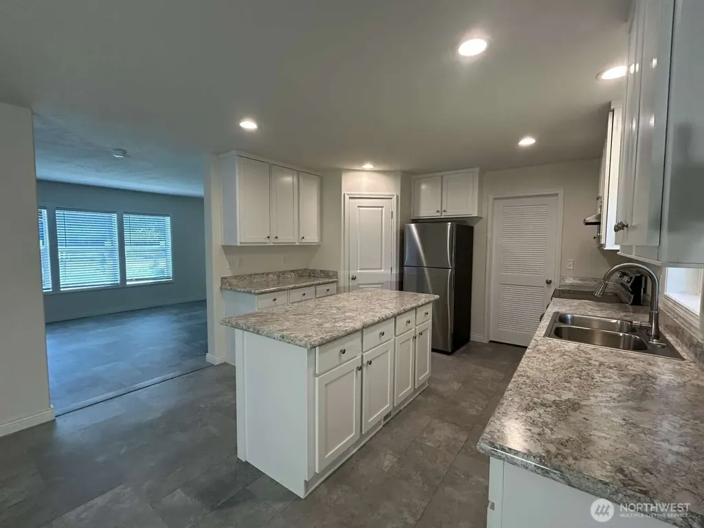 214 W Griffith Street Aberdeen WA 98520