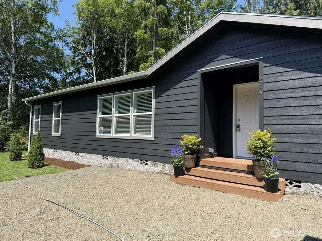 214 W Griffith Street Aberdeen WA 98520