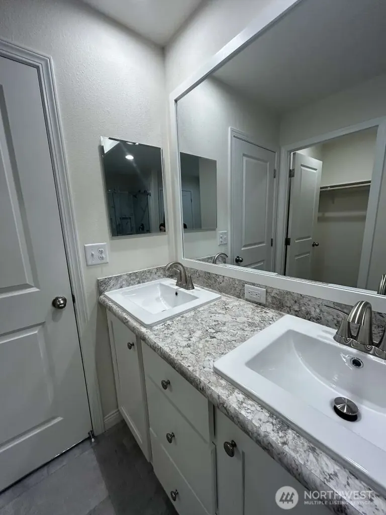 214 W Griffith Street Aberdeen WA 98520