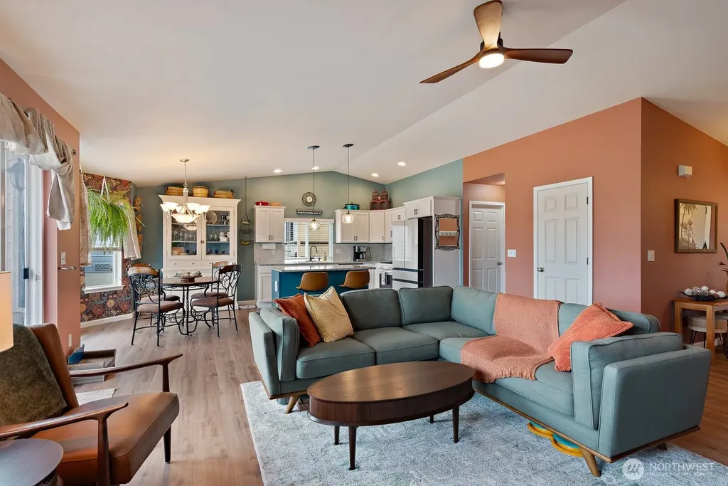 1929 Elhardt Street Camano Island WA 98282