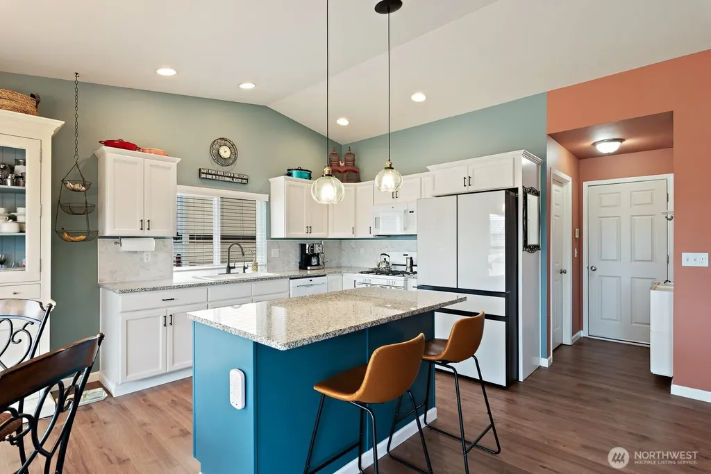 1929 Elhardt Street Camano Island WA 98282