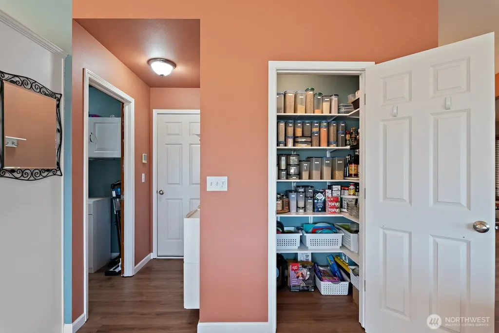 1929 Elhardt Street Camano Island WA 98282
