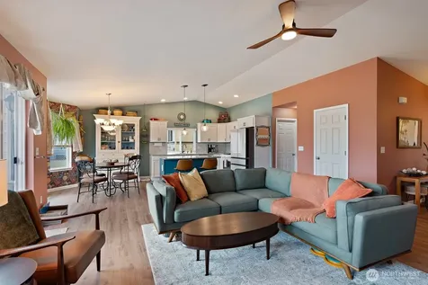 1929 Elhardt Street Camano Island WA 98282