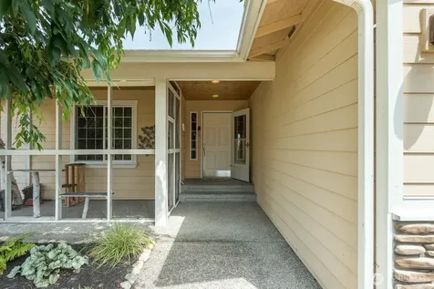 1929 Elhardt Street Camano Island WA 98282