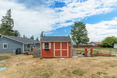 1929 Elhardt Street Camano Island WA 98282