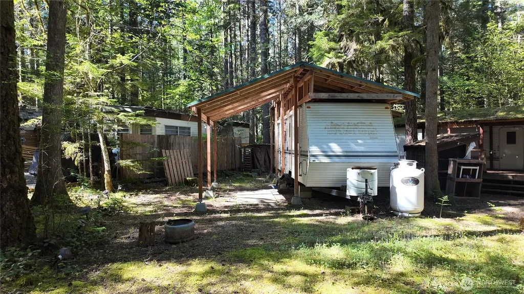291 Schinn Canyon Circle Deming WA 98244