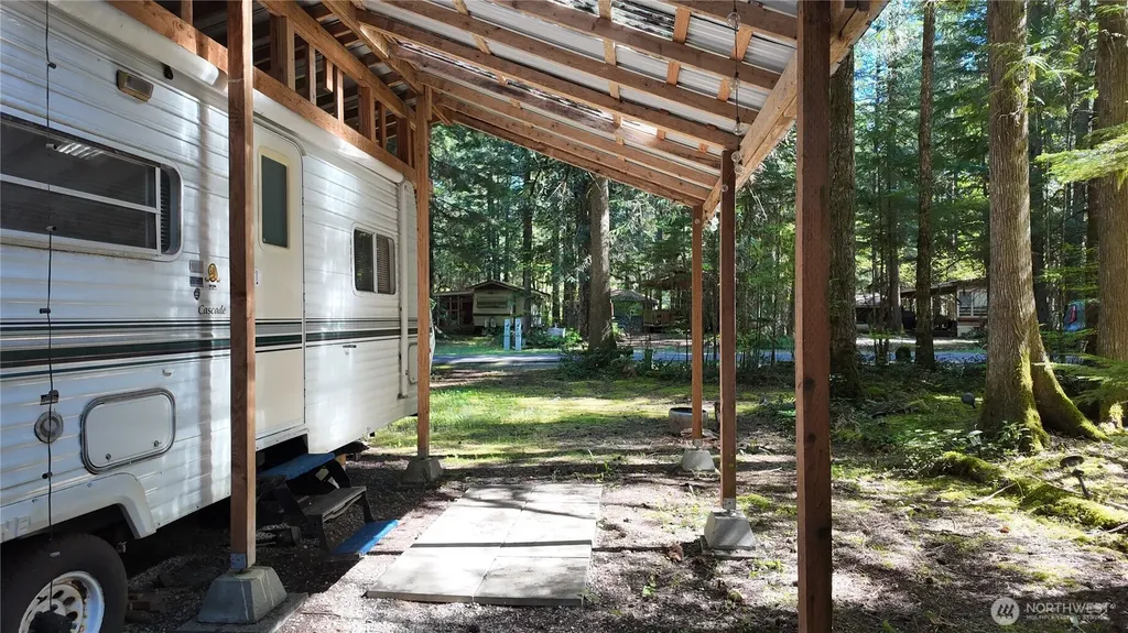 291 Schinn Canyon Circle Deming WA 98244