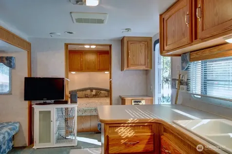291 Schinn Canyon Circle Deming WA 98244