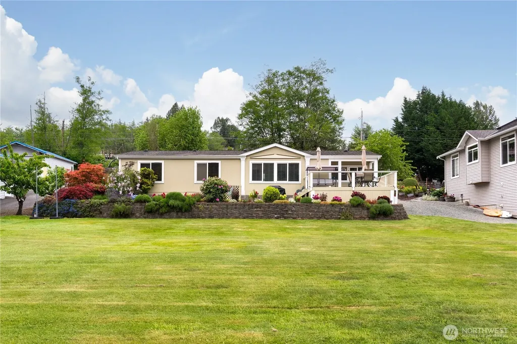 24160 N West View Road Mount Vernon WA 98274