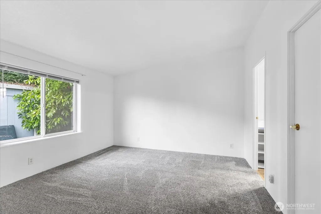 11100 4th Avenue W Everett WA 98204