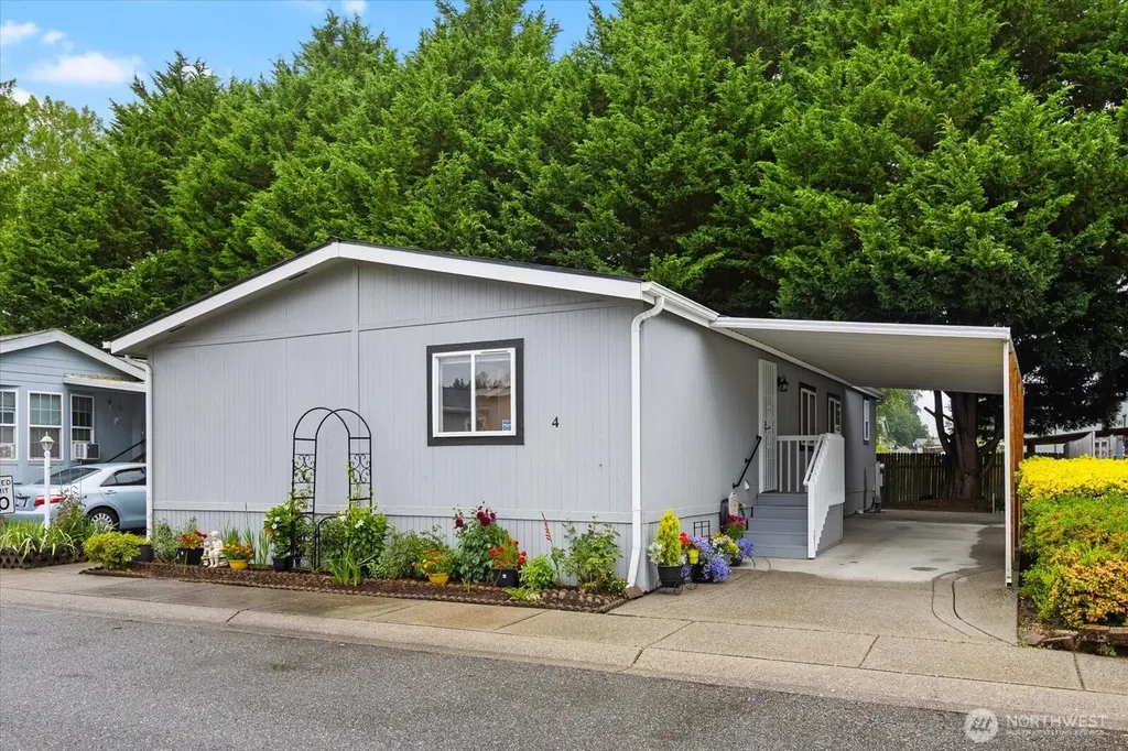 11100 4th Avenue W Everett WA 98204