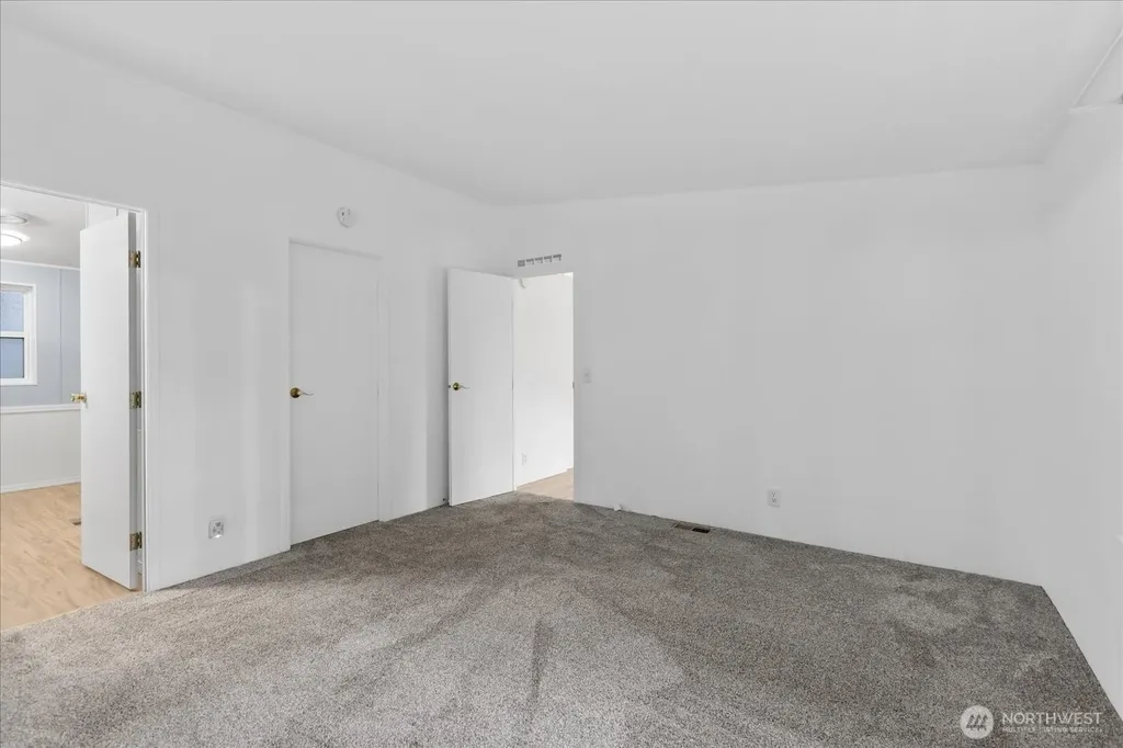 11100 4th Avenue W Everett WA 98204
