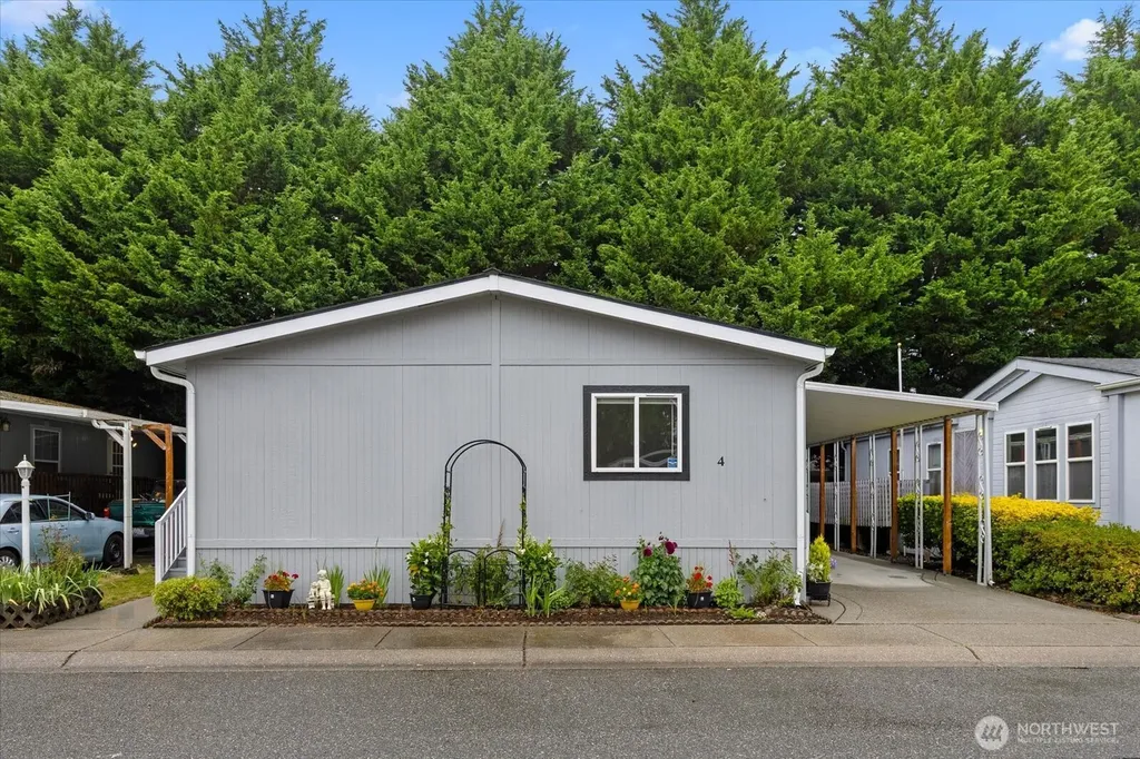 11100 4th Avenue W Everett WA 98204
