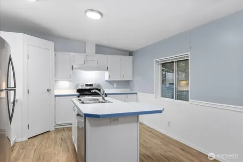11100 4th Avenue W Everett WA 98204