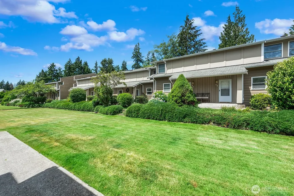 18524 52nd Avenue W Lynnwood WA 98037