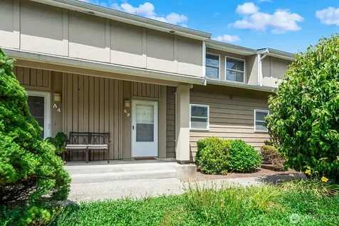 18524 52nd Avenue W Lynnwood WA 98037