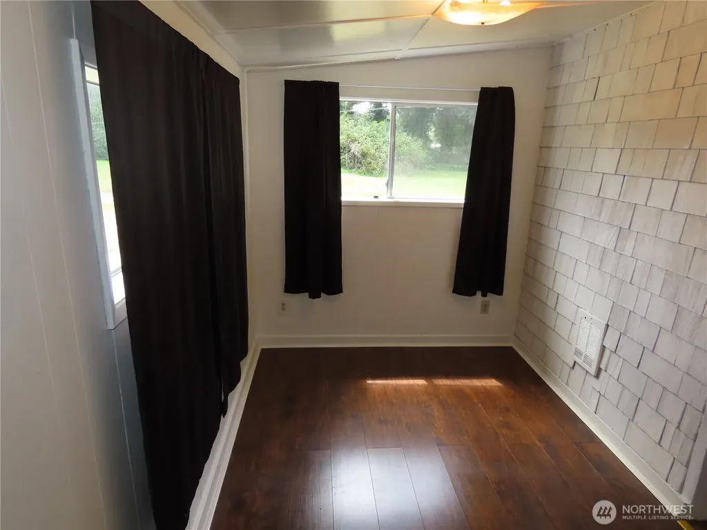 1664 Schmid Road Grayland WA 98547
