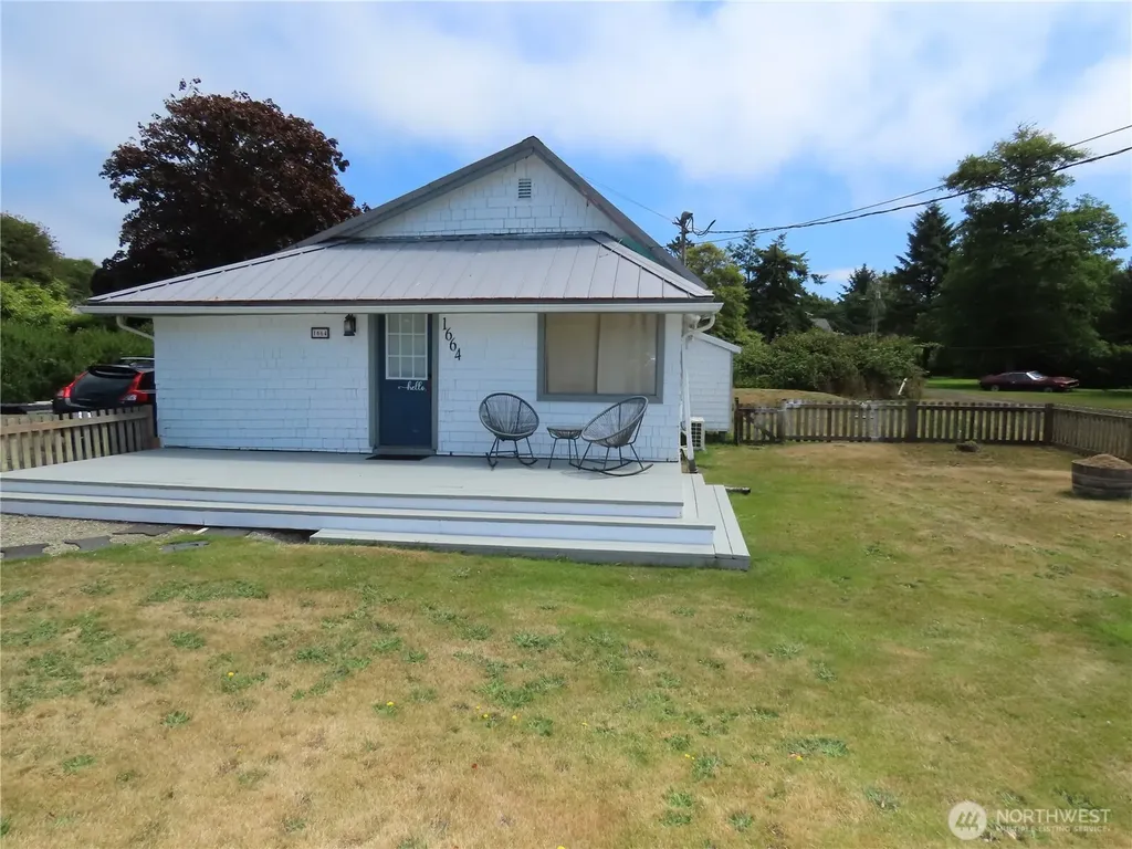 1664 Schmid Road Grayland WA 98547