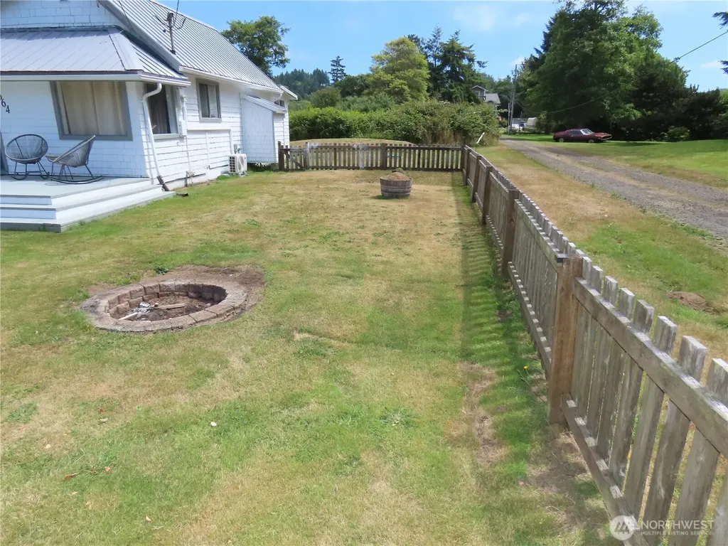 1664 Schmid Road Grayland WA 98547