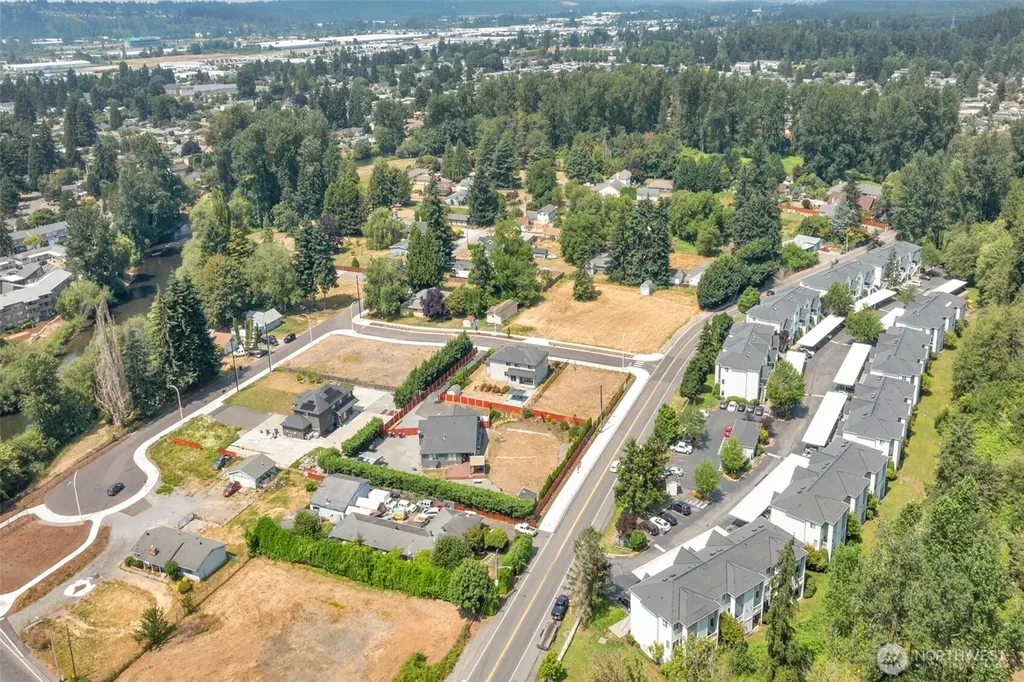 31900 104th Avenue SE Auburn WA 98092