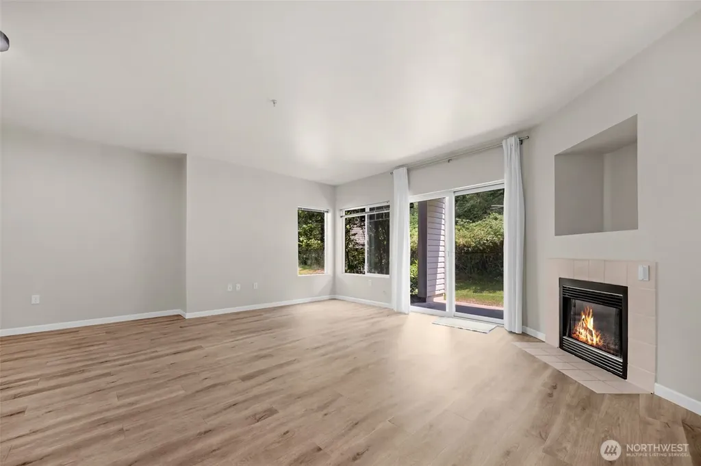 31900 104th Avenue SE Auburn WA 98092