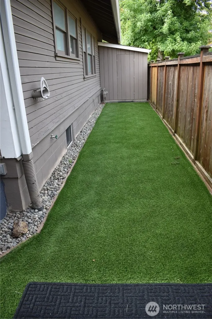 1806 4th Avenue E Olympia WA 98506
