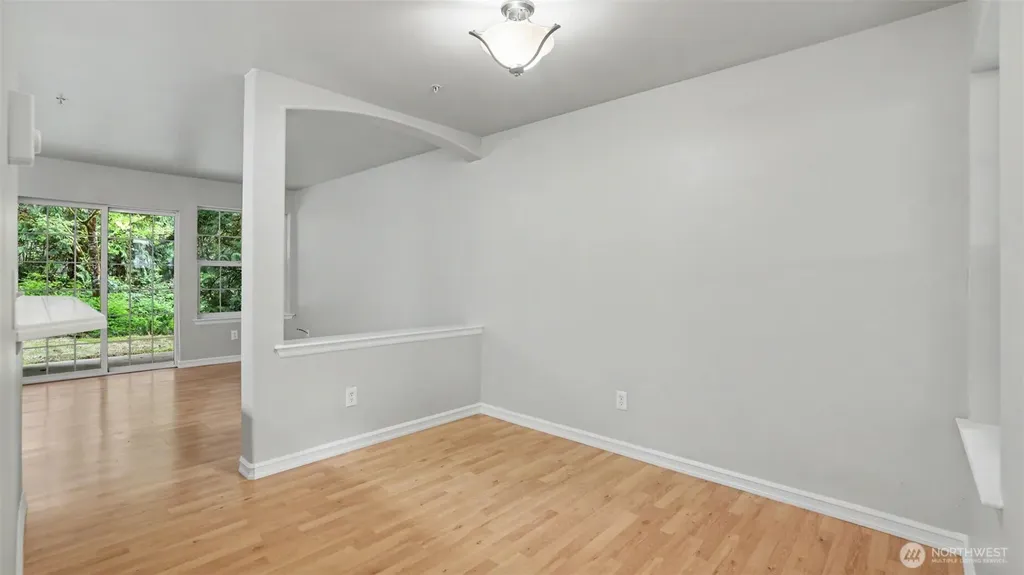 18505 SE Newport Way Issaquah WA 98027