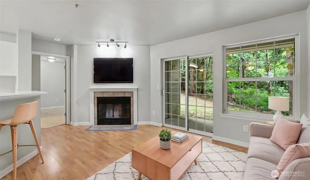 18505 SE Newport Way Issaquah WA 98027