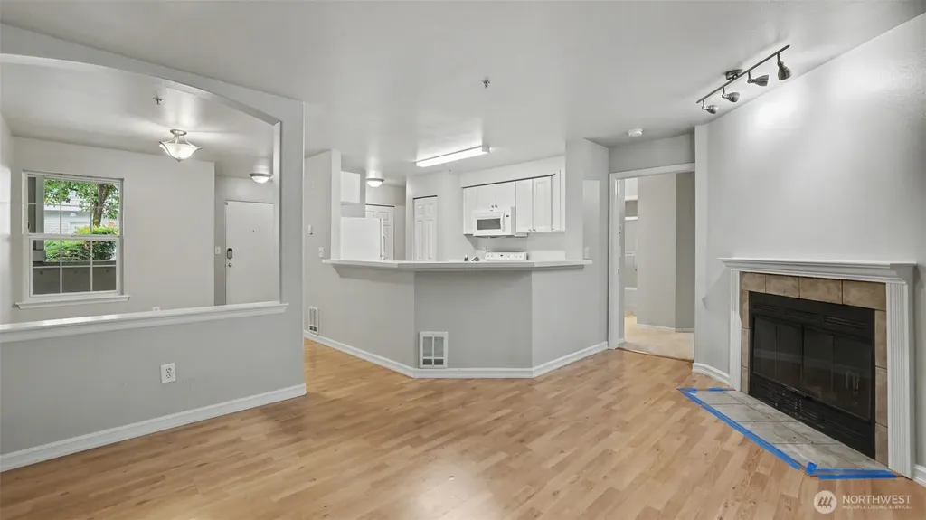 18505 SE Newport Way Issaquah WA 98027