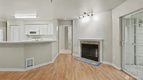 18505 SE Newport Way Issaquah WA 98027