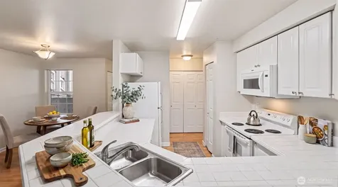 18505 SE Newport Way Issaquah WA 98027